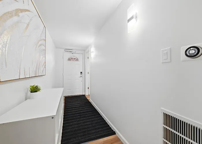 Homestay Millvale D Cozy And Unique Private Bedroom With Shared Bathroom *
